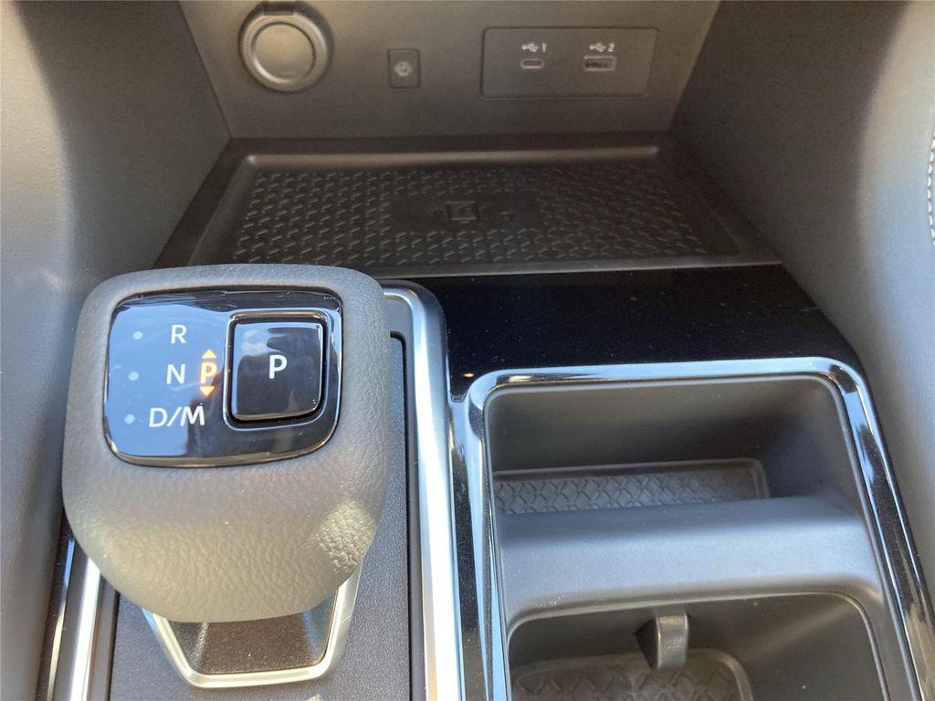 new 2025 Nissan Pathfinder car, priced at $36,218