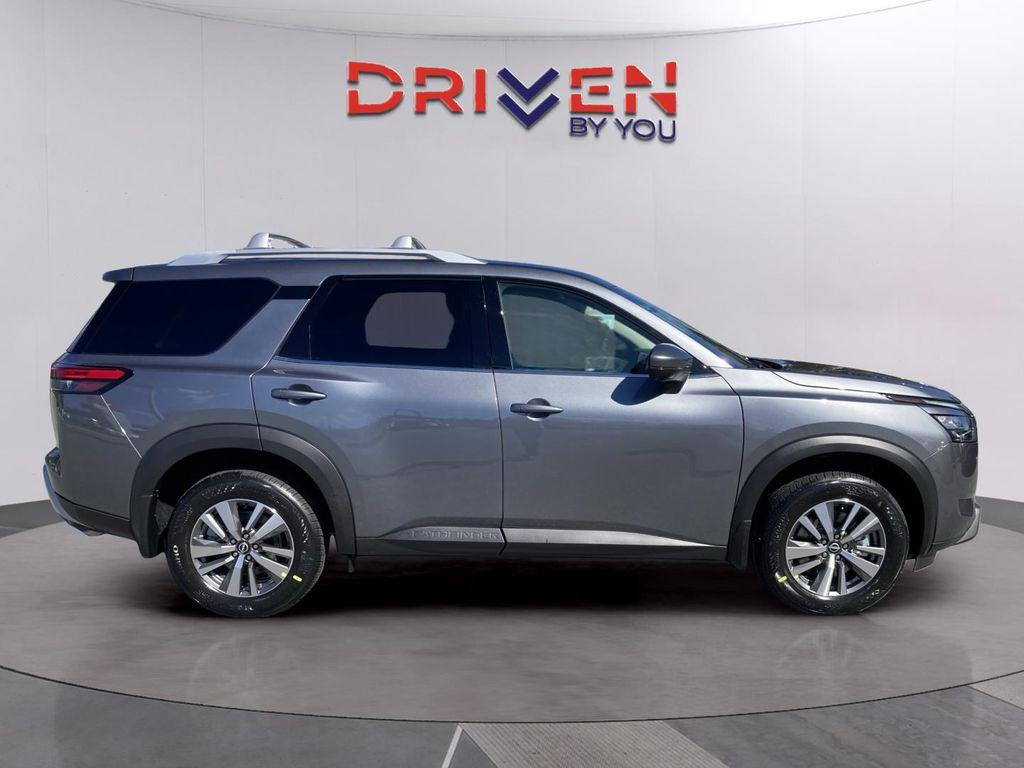 new 2025 Nissan Pathfinder car, priced at $36,218