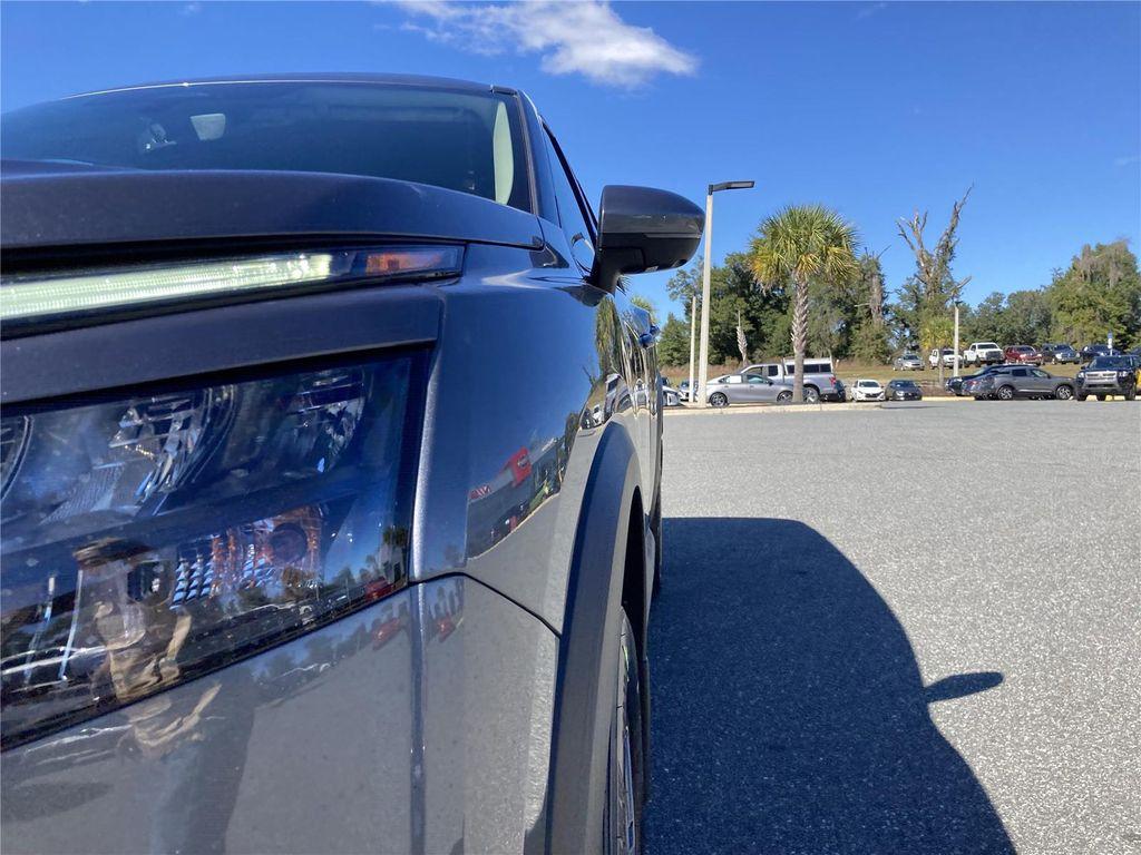 new 2025 Nissan Pathfinder car, priced at $36,218