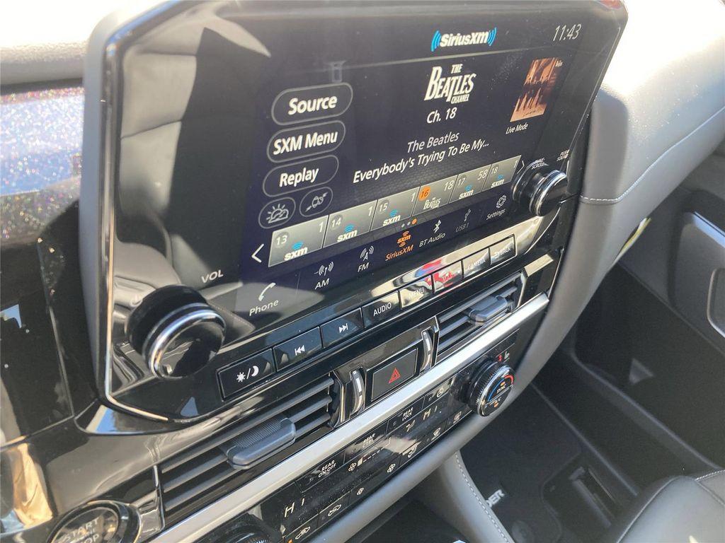 new 2025 Nissan Pathfinder car, priced at $36,218