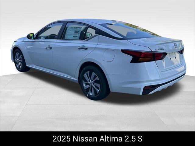 new 2025 Nissan Altima car, priced at $26,552