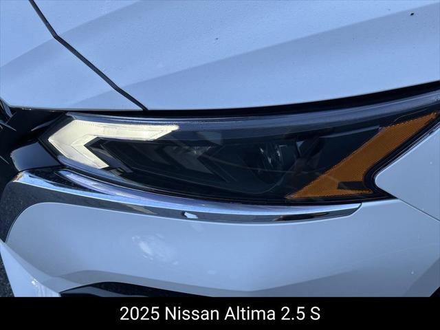 new 2025 Nissan Altima car, priced at $26,552