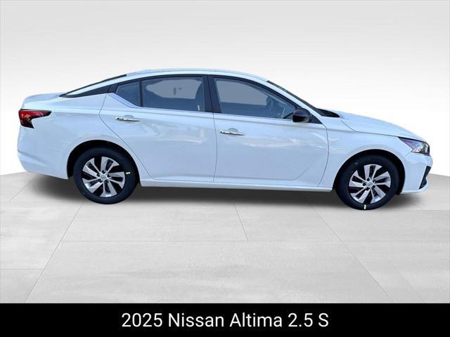 new 2025 Nissan Altima car, priced at $26,552