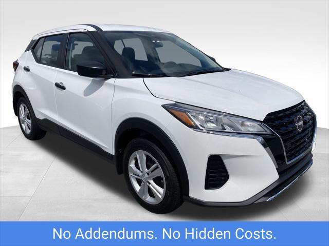 new 2025 Nissan Kicks car, priced at $23,534