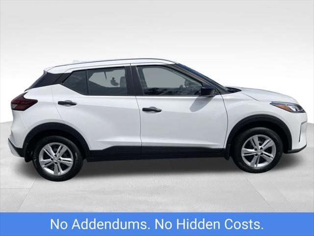new 2025 Nissan Kicks car, priced at $23,534
