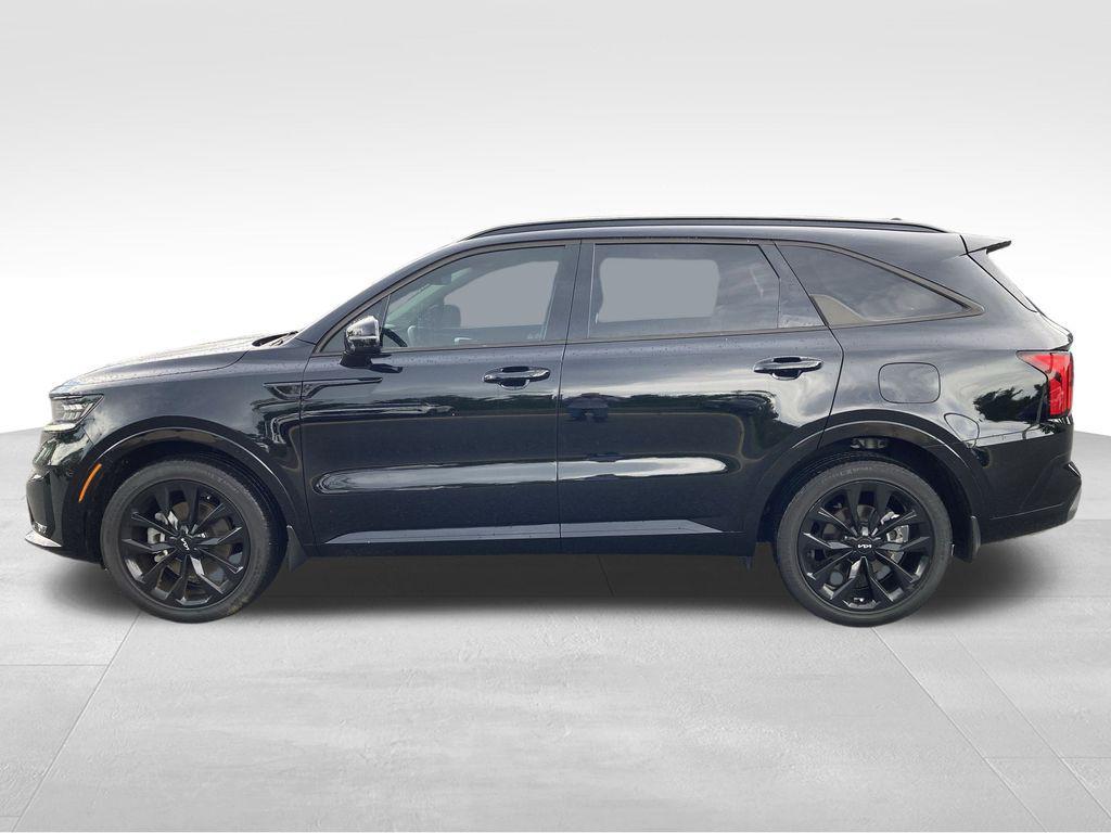 used 2023 Kia Sorento car, priced at $28,999