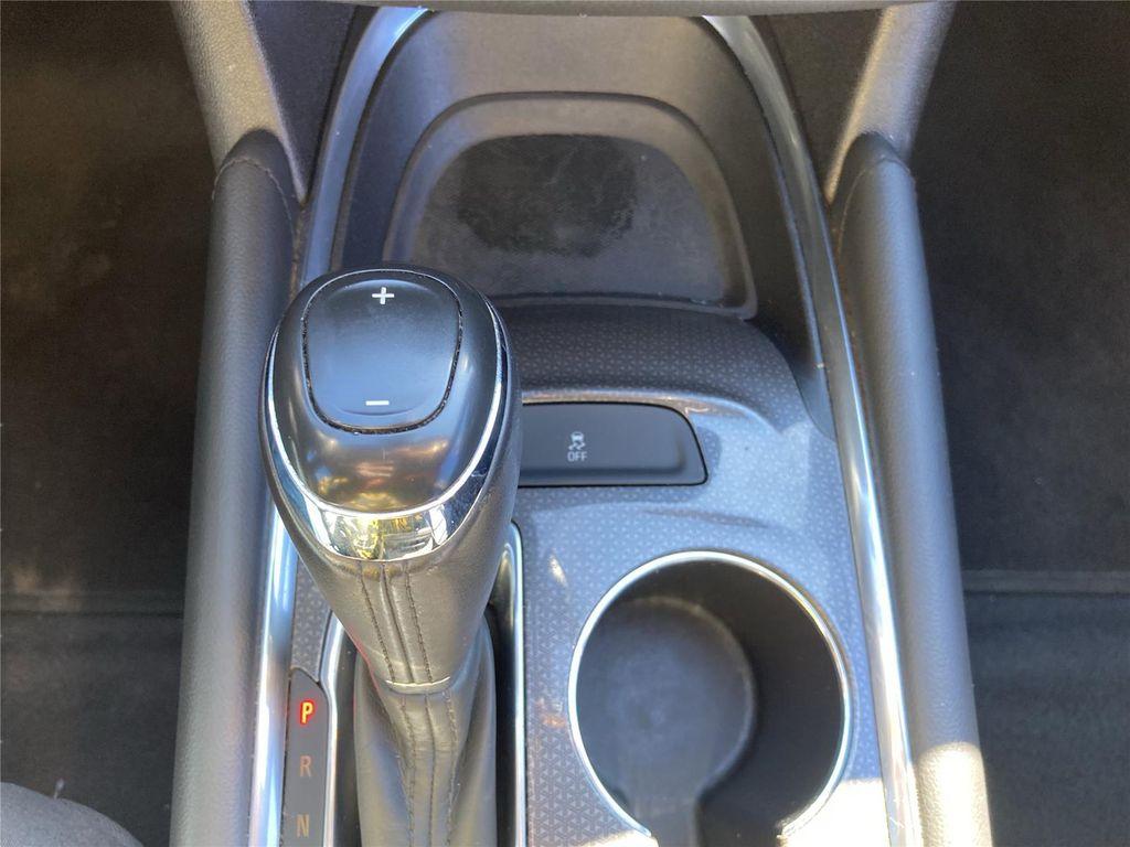 used 2018 Chevrolet Malibu car, priced at $12,204