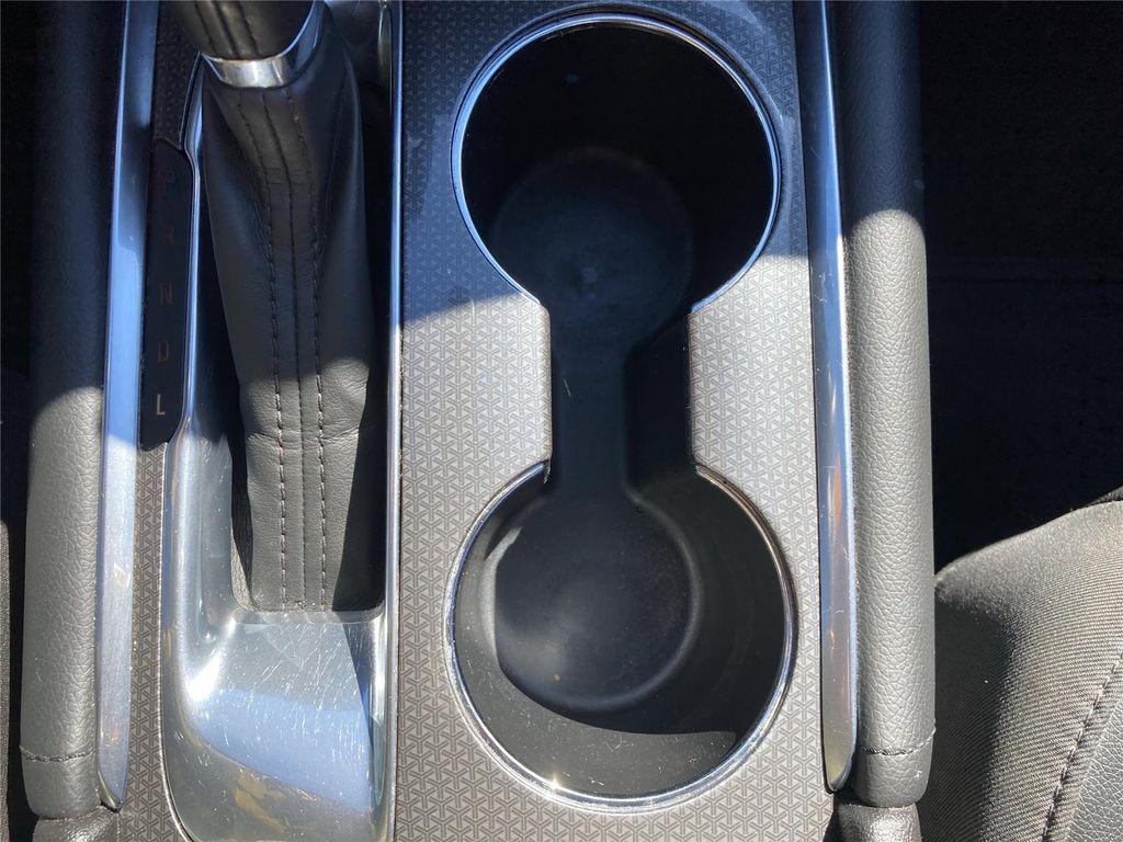 used 2018 Chevrolet Malibu car, priced at $12,204