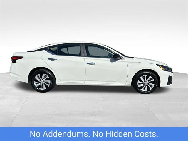 new 2025 Nissan Altima car, priced at $26,552