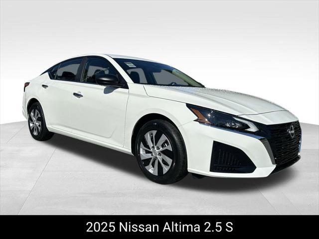 new 2025 Nissan Altima car, priced at $26,552