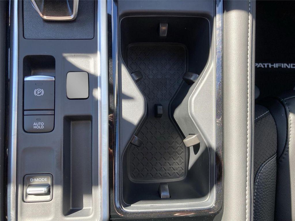 new 2025 Nissan Pathfinder car, priced at $35,835