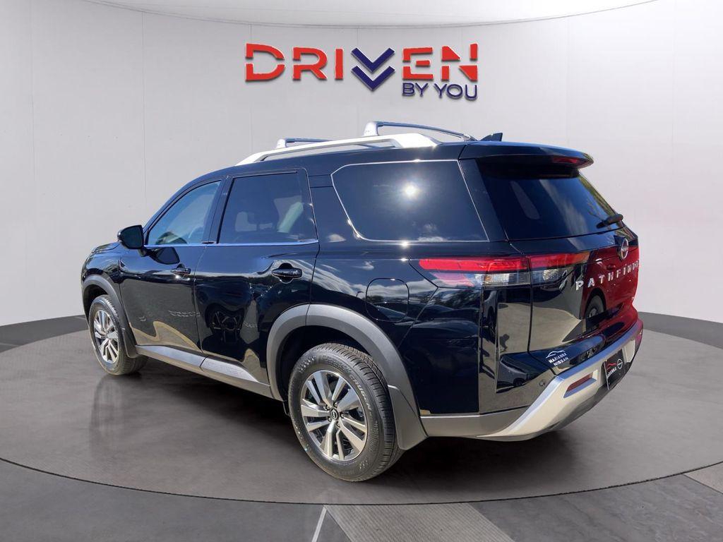 new 2025 Nissan Pathfinder car, priced at $35,835