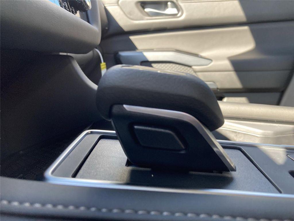 new 2025 Nissan Pathfinder car, priced at $35,835