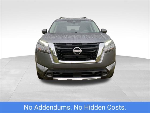new 2025 Nissan Pathfinder car, priced at $41,679