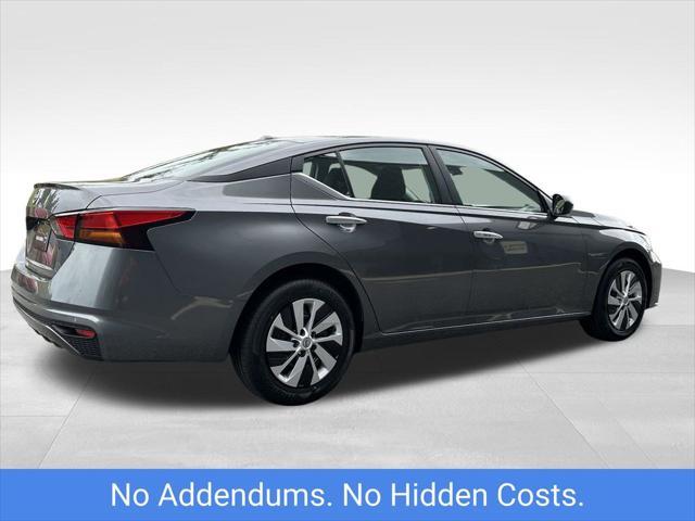 new 2025 Nissan Altima car, priced at $26,552