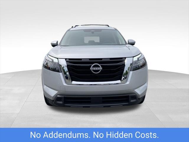 new 2025 Nissan Pathfinder car, priced at $39,697