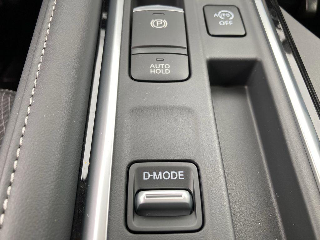 new 2025 Nissan Pathfinder car, priced at $39,697