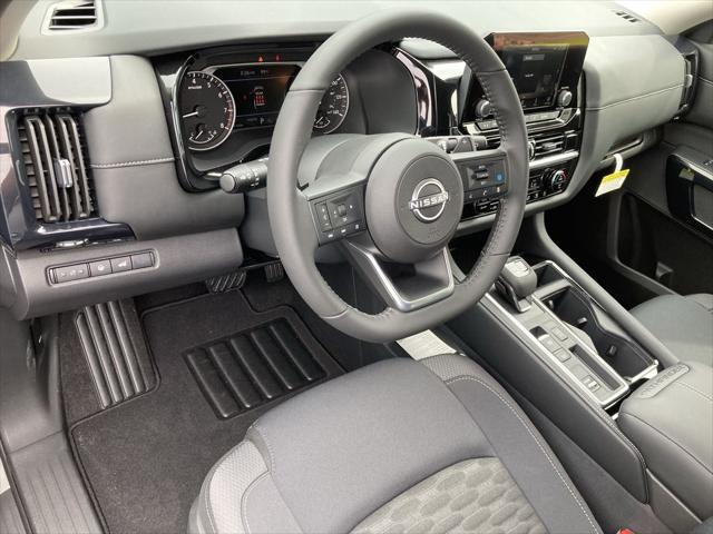 new 2025 Nissan Pathfinder car, priced at $39,697