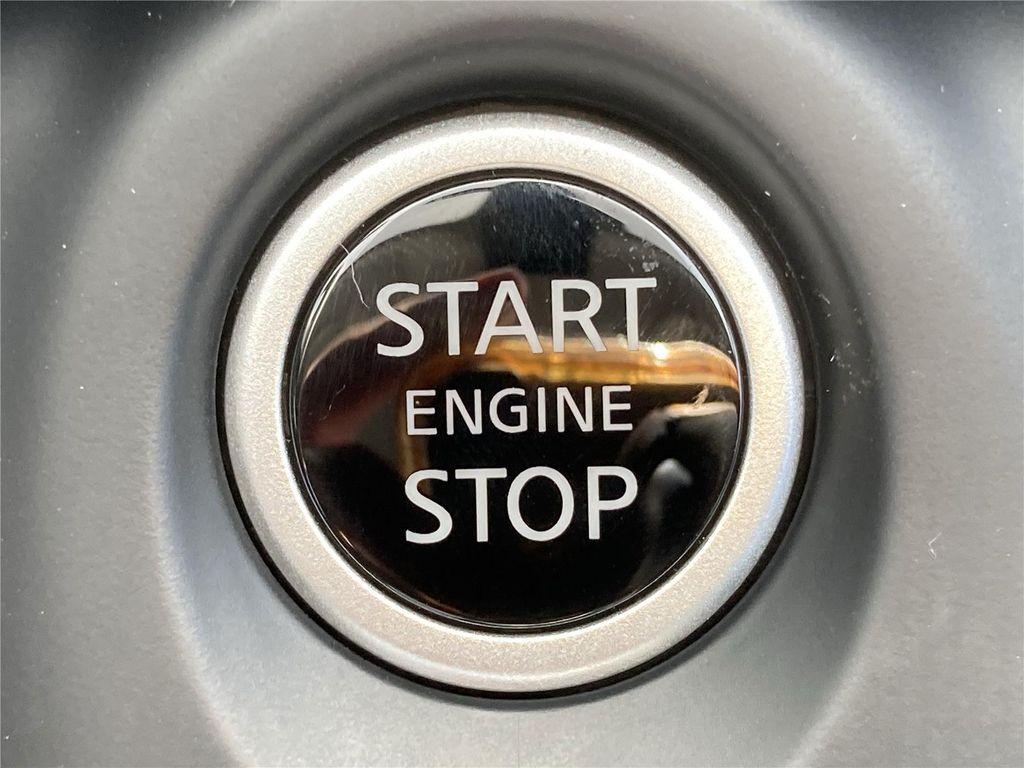 new 2025 Nissan Kicks car, priced at $22,040