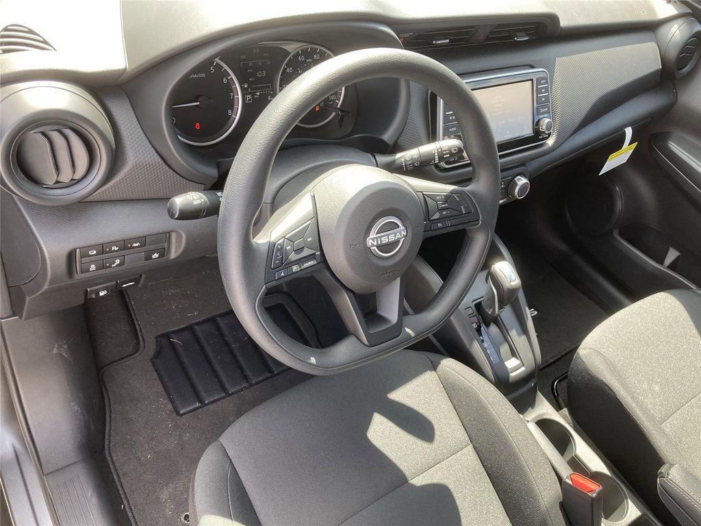 new 2025 Nissan Kicks car, priced at $22,040