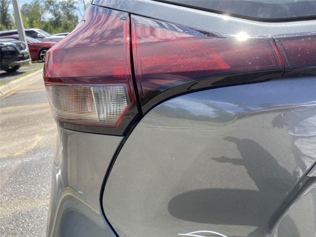 new 2025 Nissan Kicks car, priced at $22,040