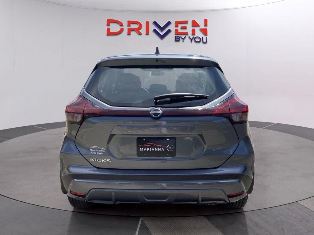 new 2025 Nissan Kicks car, priced at $22,040
