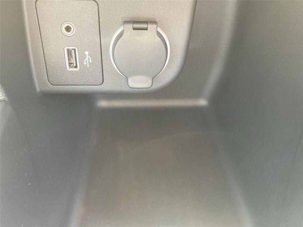 new 2025 Nissan Kicks car, priced at $22,040