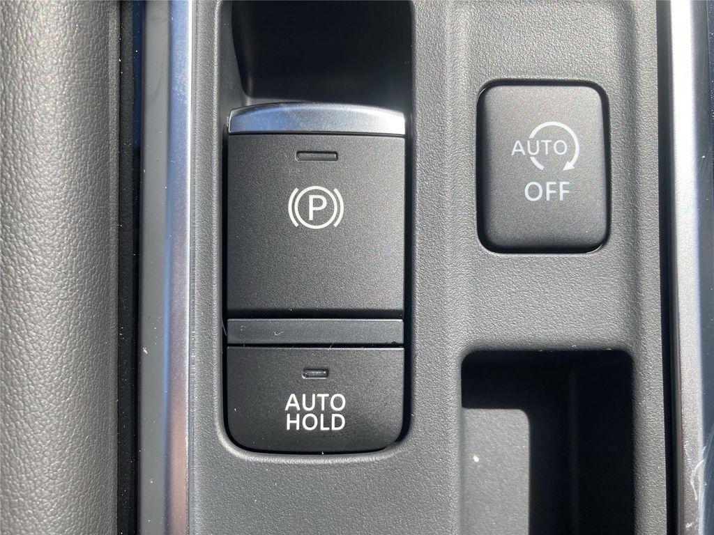 new 2025 Nissan Pathfinder car, priced at $35,835