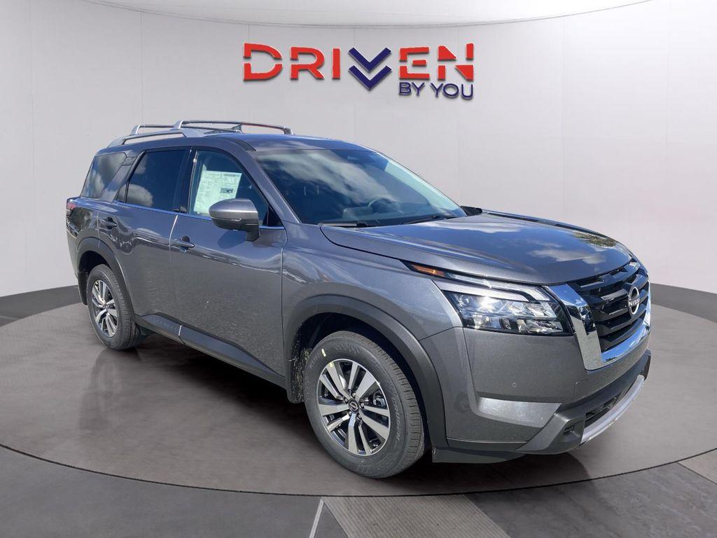 new 2025 Nissan Pathfinder car, priced at $35,835