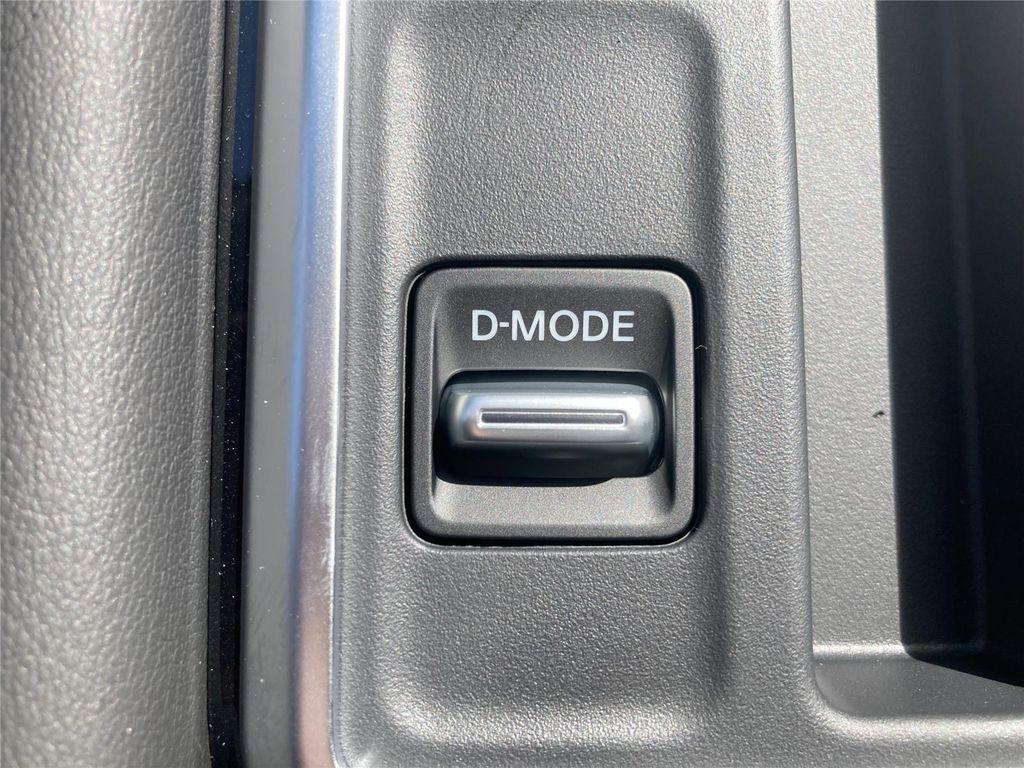 new 2025 Nissan Pathfinder car, priced at $35,835