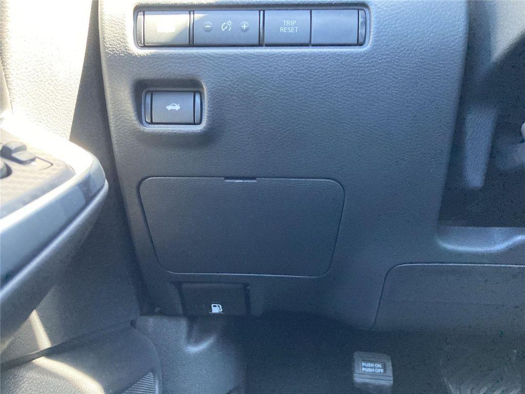 new 2025 Nissan Sentra car, priced at $26,102