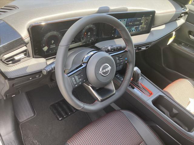 new 2025 Nissan Kicks car, priced at $28,337