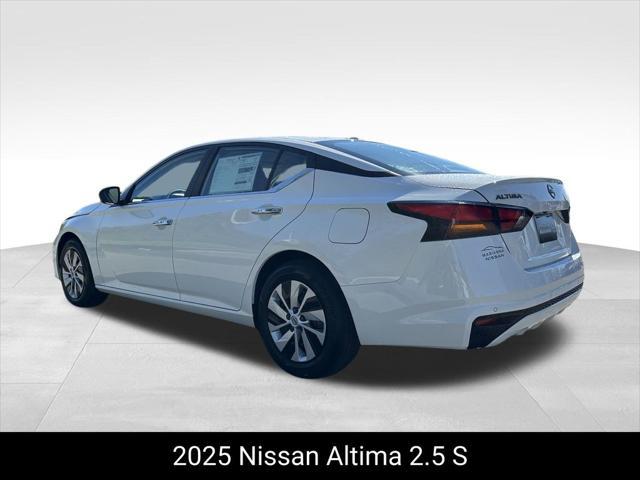 new 2025 Nissan Altima car, priced at $26,552