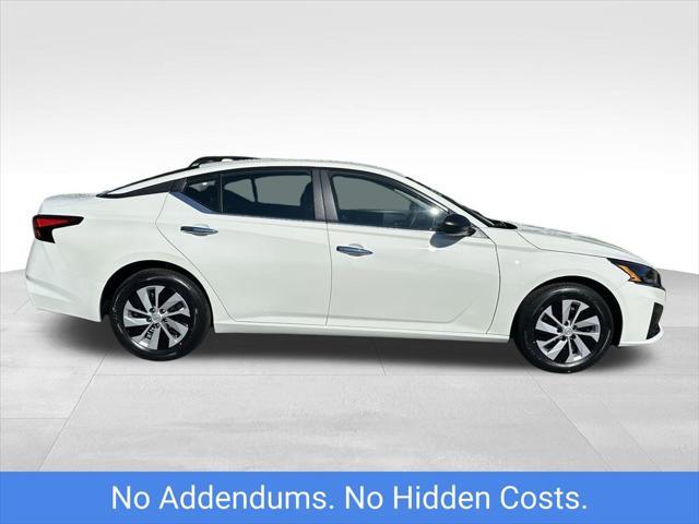 new 2025 Nissan Altima car, priced at $26,552