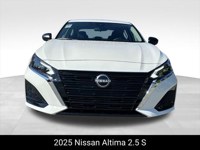 new 2025 Nissan Altima car, priced at $26,552