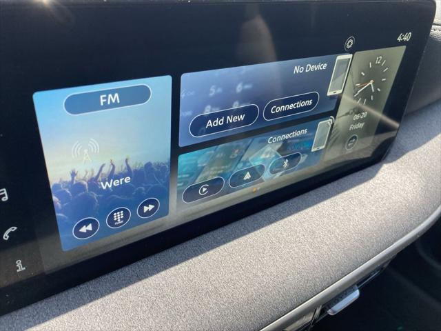 new 2025 Nissan Kicks car, priced at $25,321
