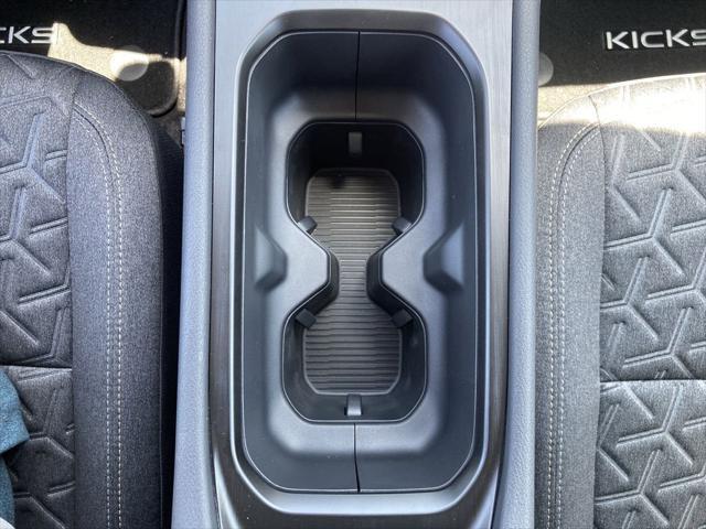 new 2025 Nissan Kicks car, priced at $25,321