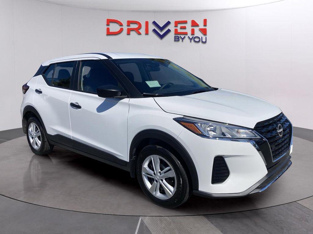 new 2025 Nissan Kicks car, priced at $22,040