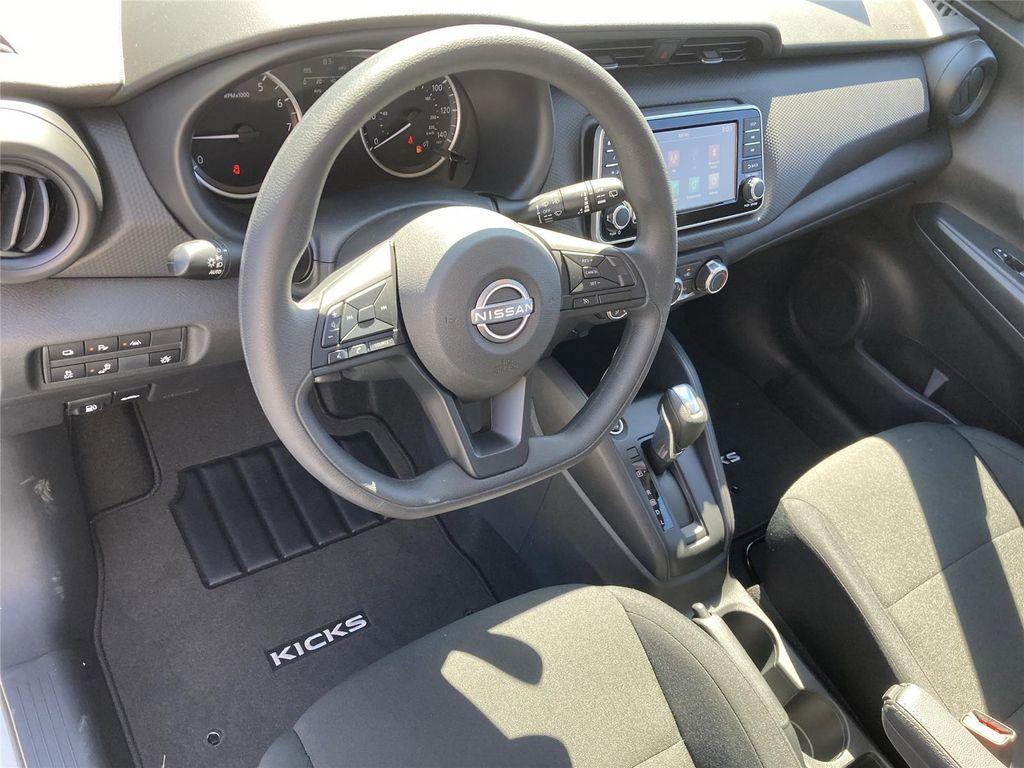 new 2025 Nissan Kicks car, priced at $22,040