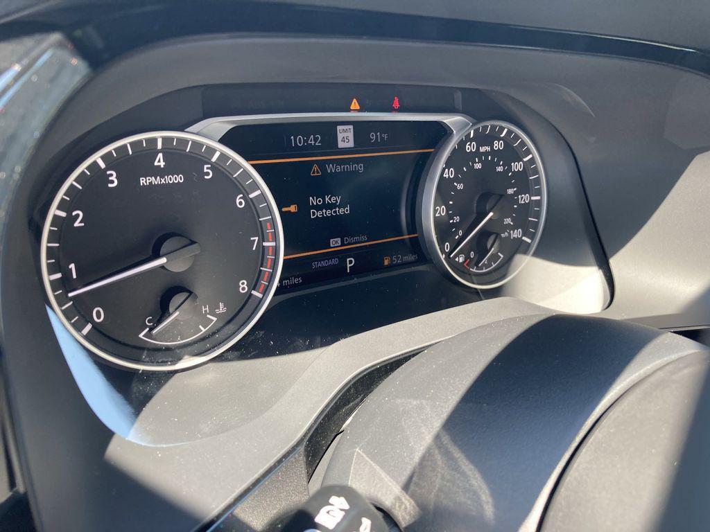 new 2025 Nissan Pathfinder car, priced at $40,721