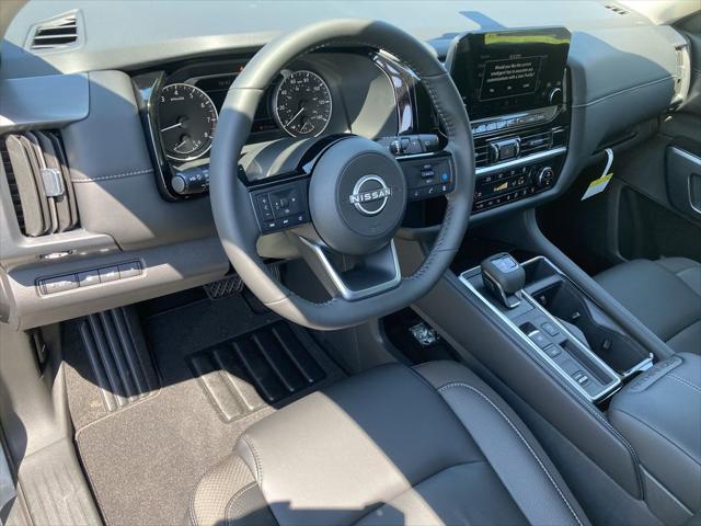 new 2025 Nissan Pathfinder car, priced at $40,769