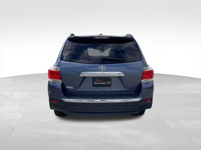 used 2011 Toyota Highlander car, priced at $8,999