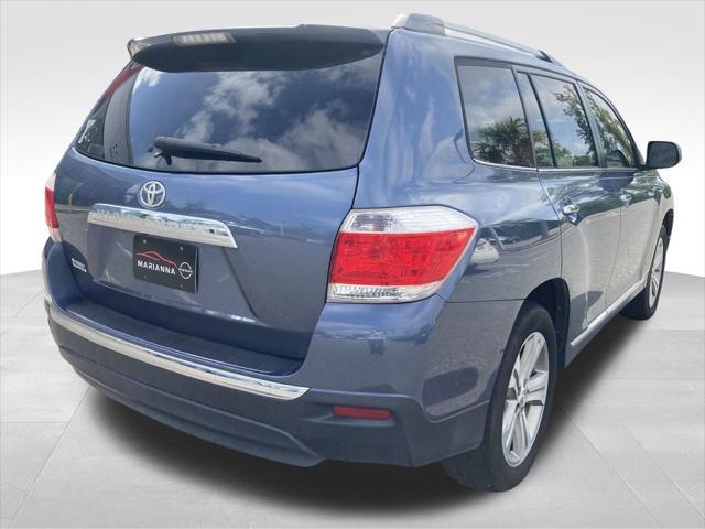 used 2011 Toyota Highlander car, priced at $8,999