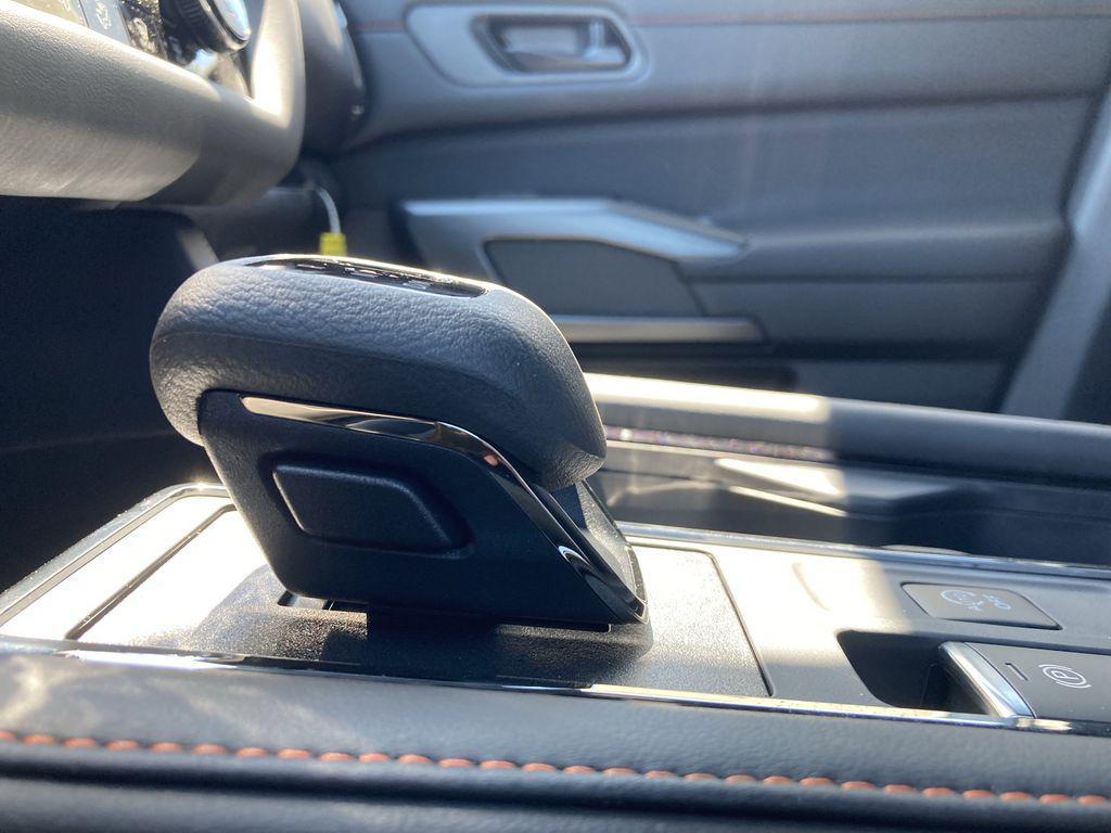 new 2025 Nissan Pathfinder car, priced at $42,768
