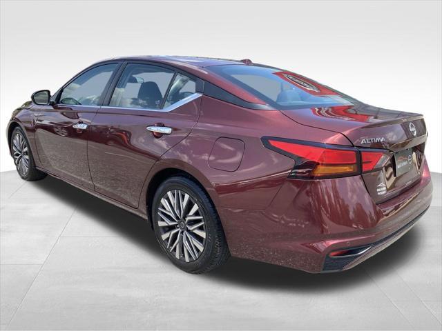 used 2023 Nissan Altima car, priced at $19,999