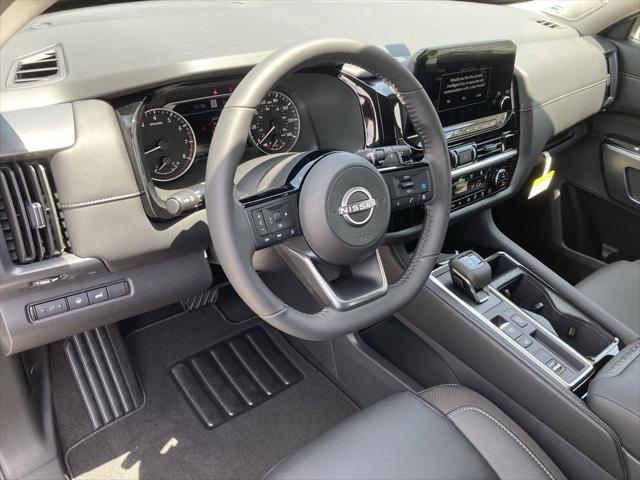 new 2025 Nissan Pathfinder car, priced at $44,590