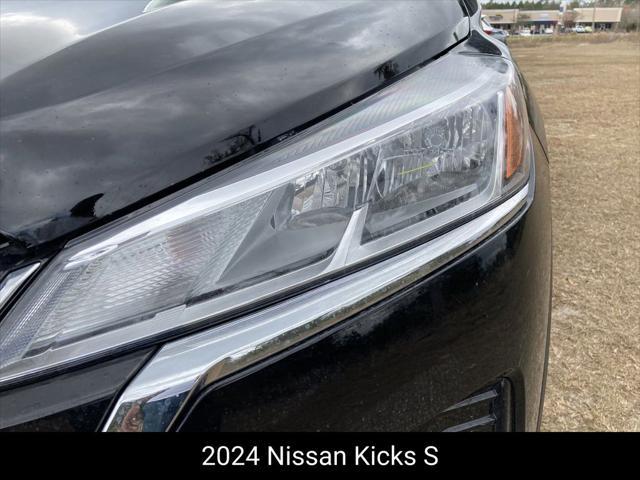 new 2024 Nissan Kicks car, priced at $22,045