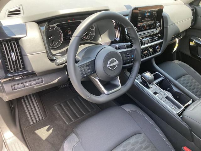 new 2025 Nissan Pathfinder car, priced at $41,271