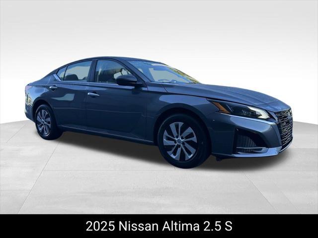 new 2025 Nissan Altima car, priced at $26,552