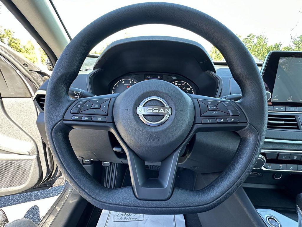 new 2025 Nissan Altima car, priced at $25,879